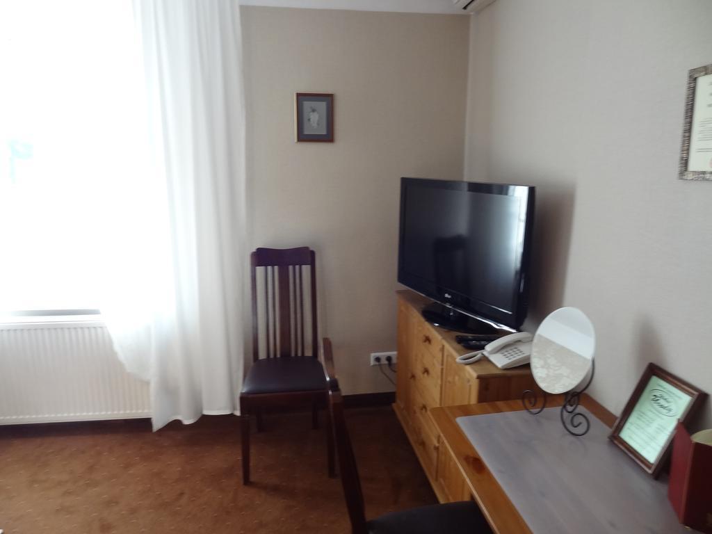 Pensjonat U Kota Wasyla Chodziez Ruang foto